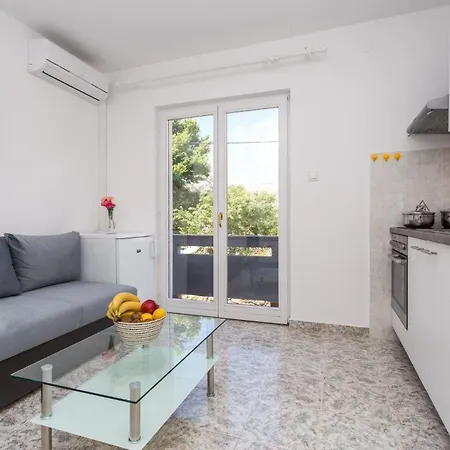 In Mit Eigenem Balkon - B59539 *